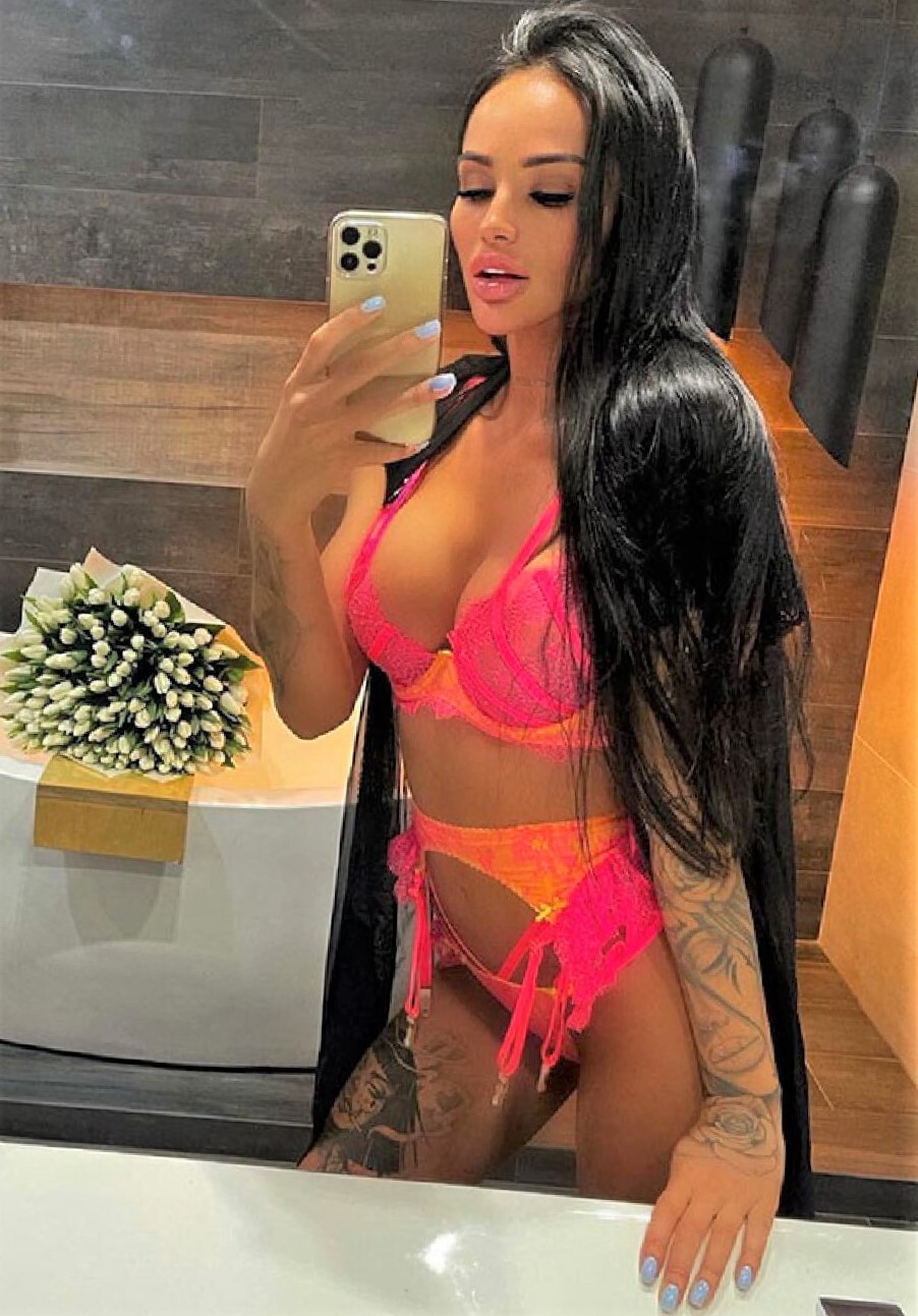 Индивидуалка Санкт-Петербурга Алла Комендантский проспект, +7(931)366-28-01